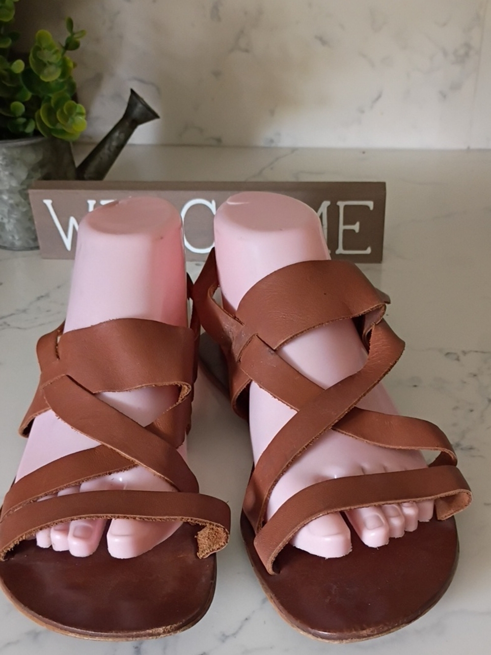 Steve Madden Brown Crisscross Leather Sandals